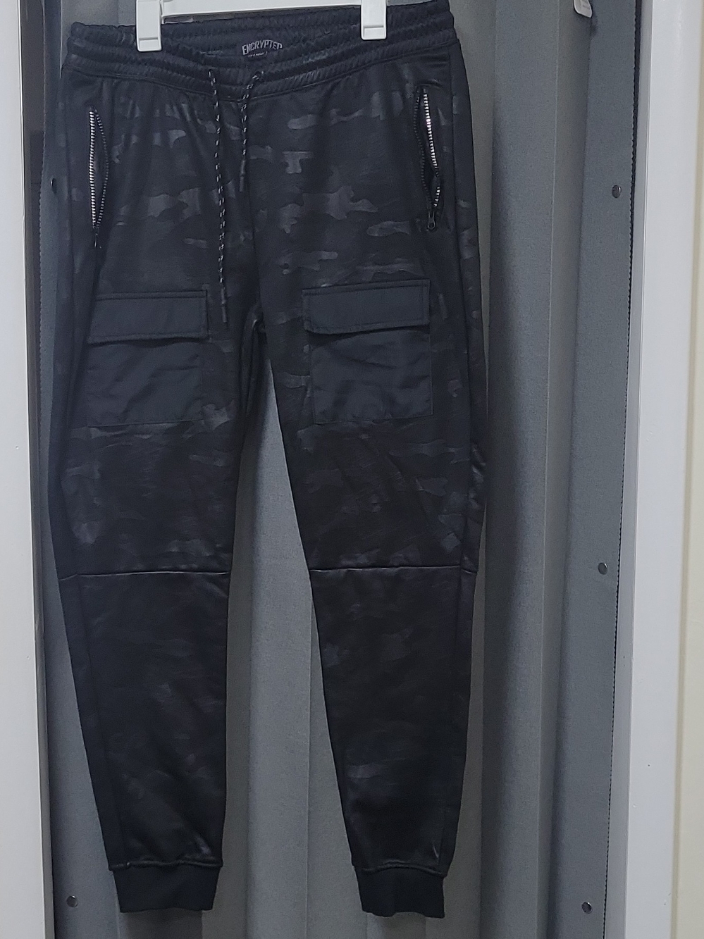 Men's Black Camo Cargo Jogger Pants with Zip Pockets